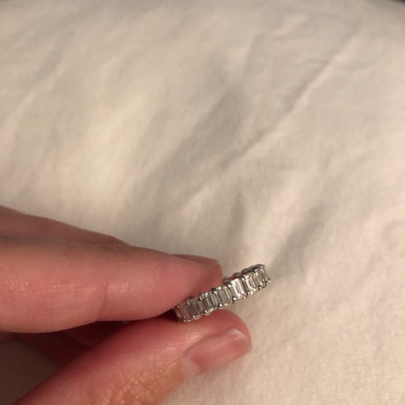 Authentic white gold and emerald baguette eternity - Picture 4 of 5